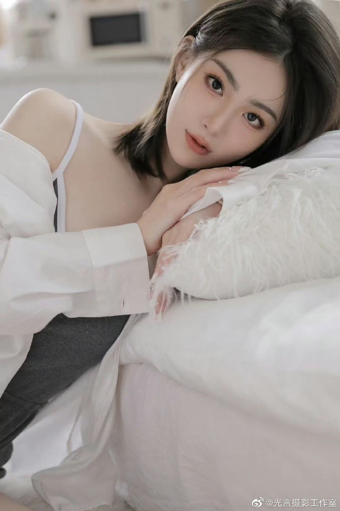 真探 第一季 封面